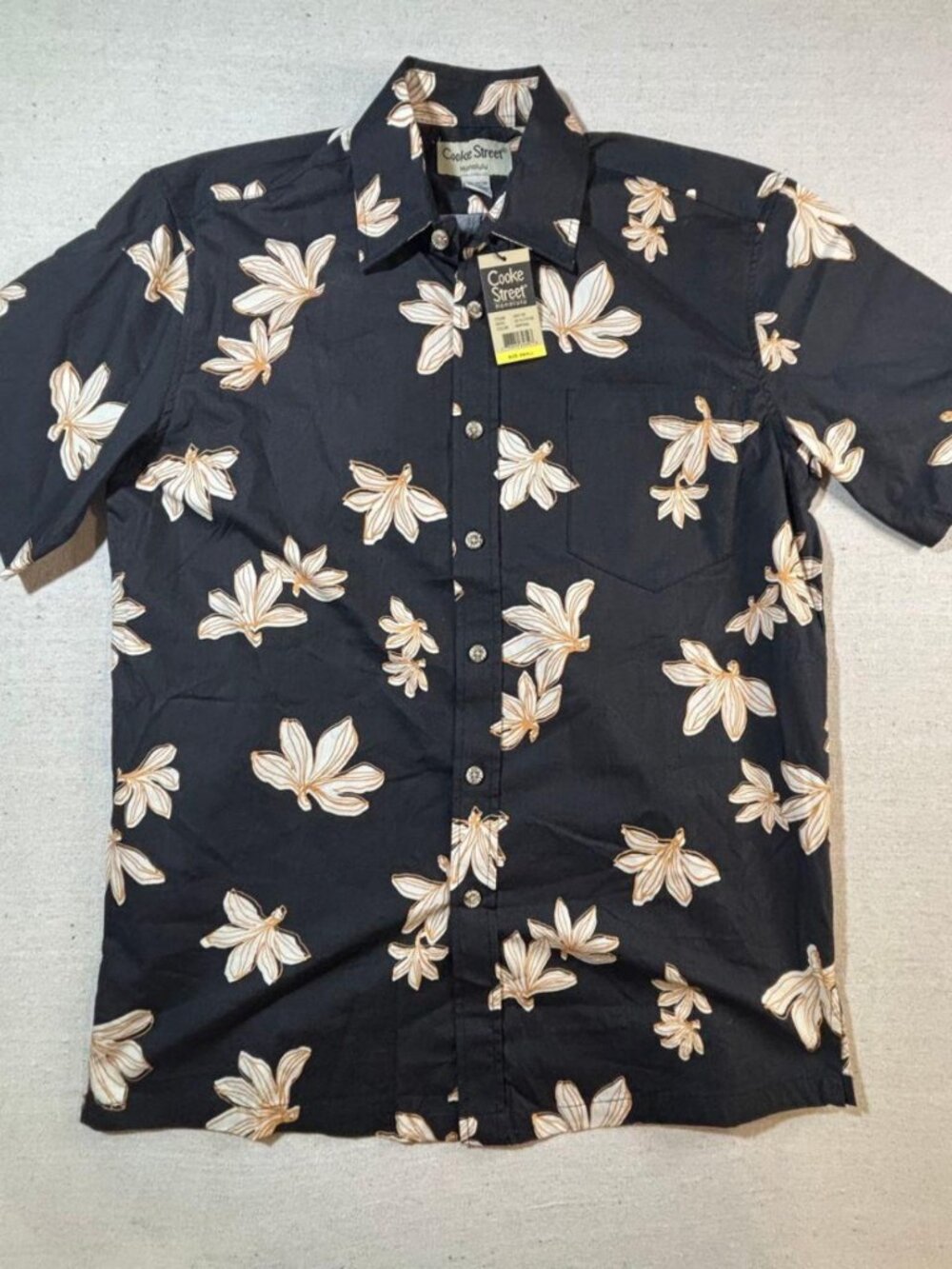 Cooke Street Honolulu Hawaiian Button Up Shirt Mens Size L Black Leaf Print NWT